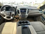 GMC Yukon Standard 2015
